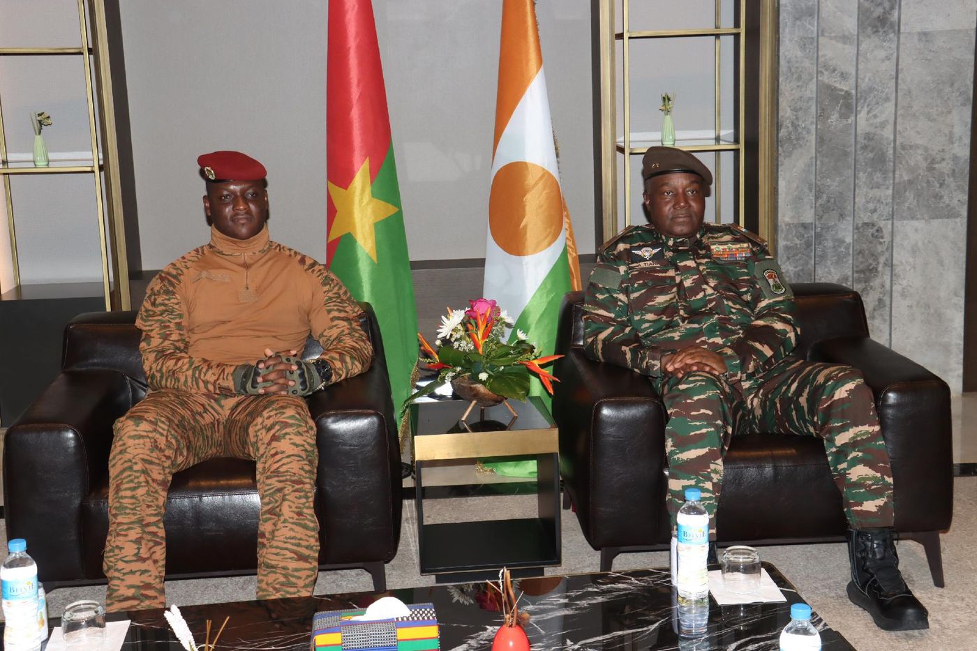 Les journalistes du Sahel dénoncent les régimes militaires répressifs