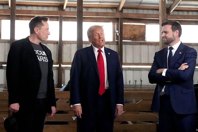 Trump menace Musk avec des conséquences sévères s’il soutient les démocrates