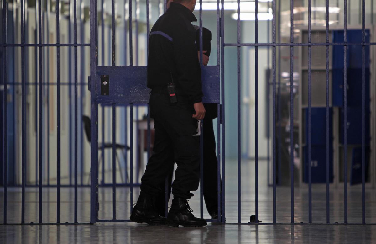 Une tempête dévaste la prison d’État de Lincoln : 387 détenus évacués