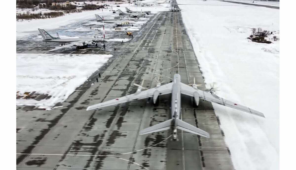 Trois employés de la base aérienne américaine retrouvés morts dans un drame tragique