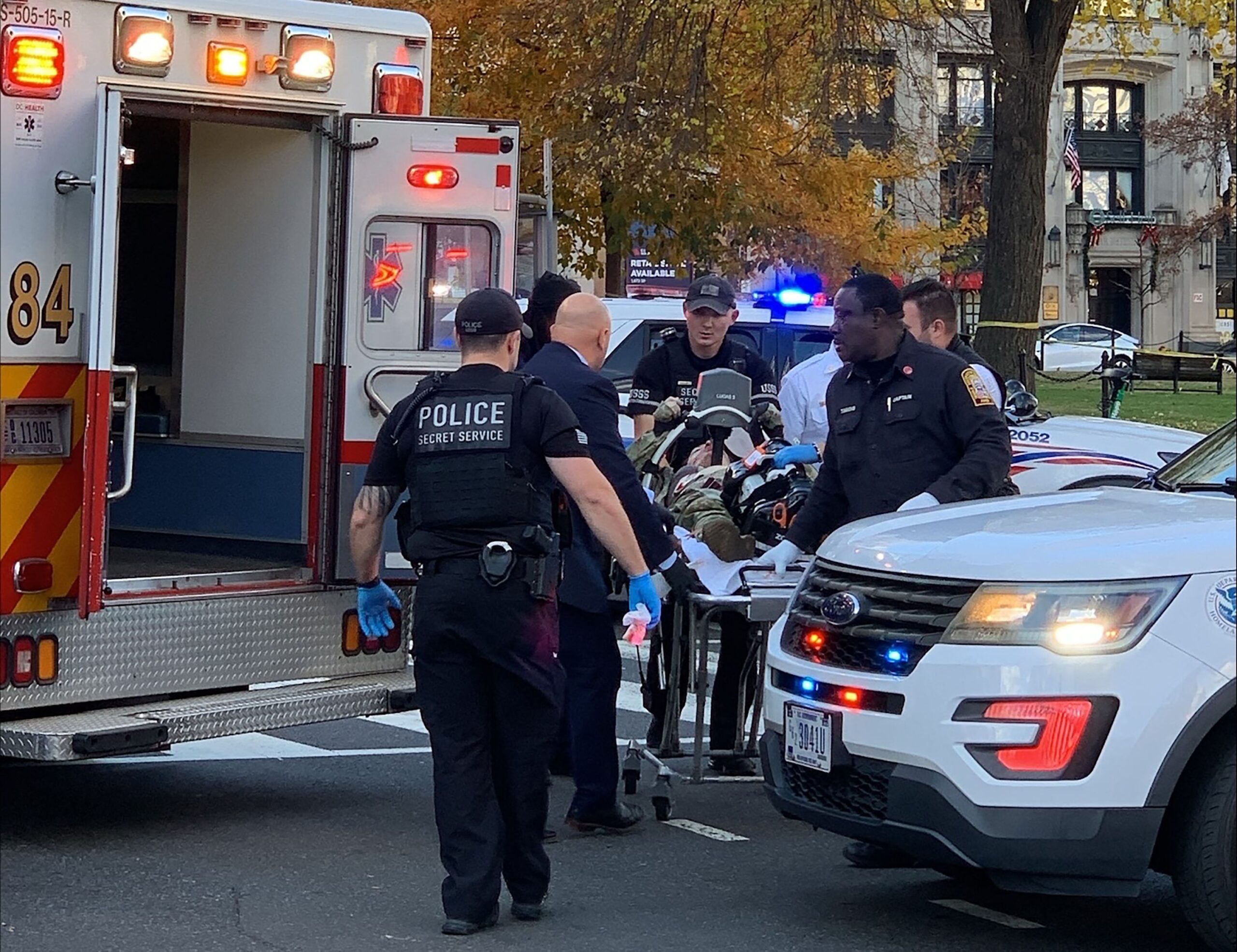 Un suspect abattu et hospitalisé après avoir attaqué des soldats de la Garde nationale à Washington D.C.