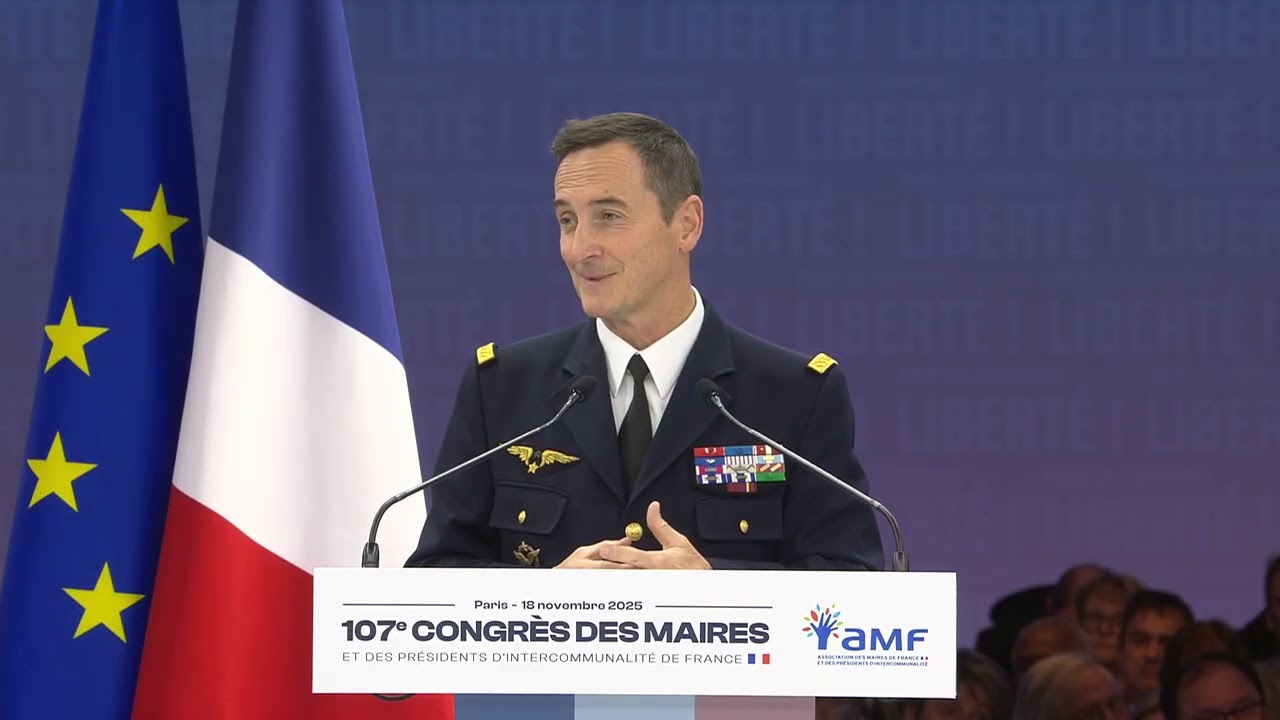 France : L’officier supérieur dénonce une intervention catastrophique du général Mandon devant les maires de France