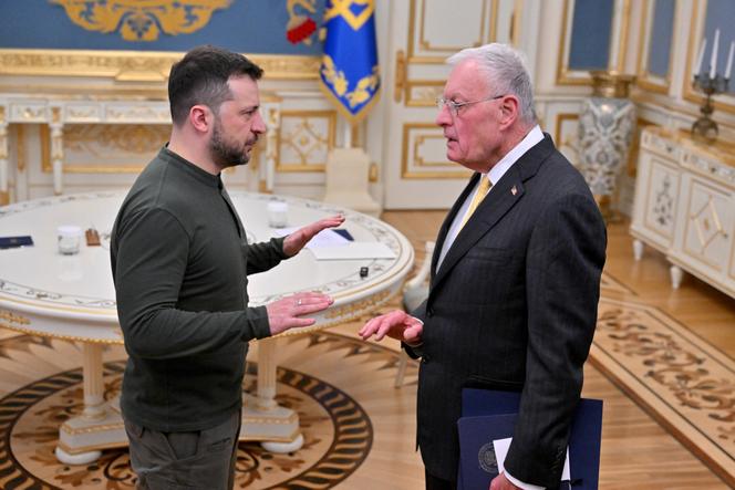 Poutine s’interroge sur le plan de Trump : Zelensky refuse et se voit…