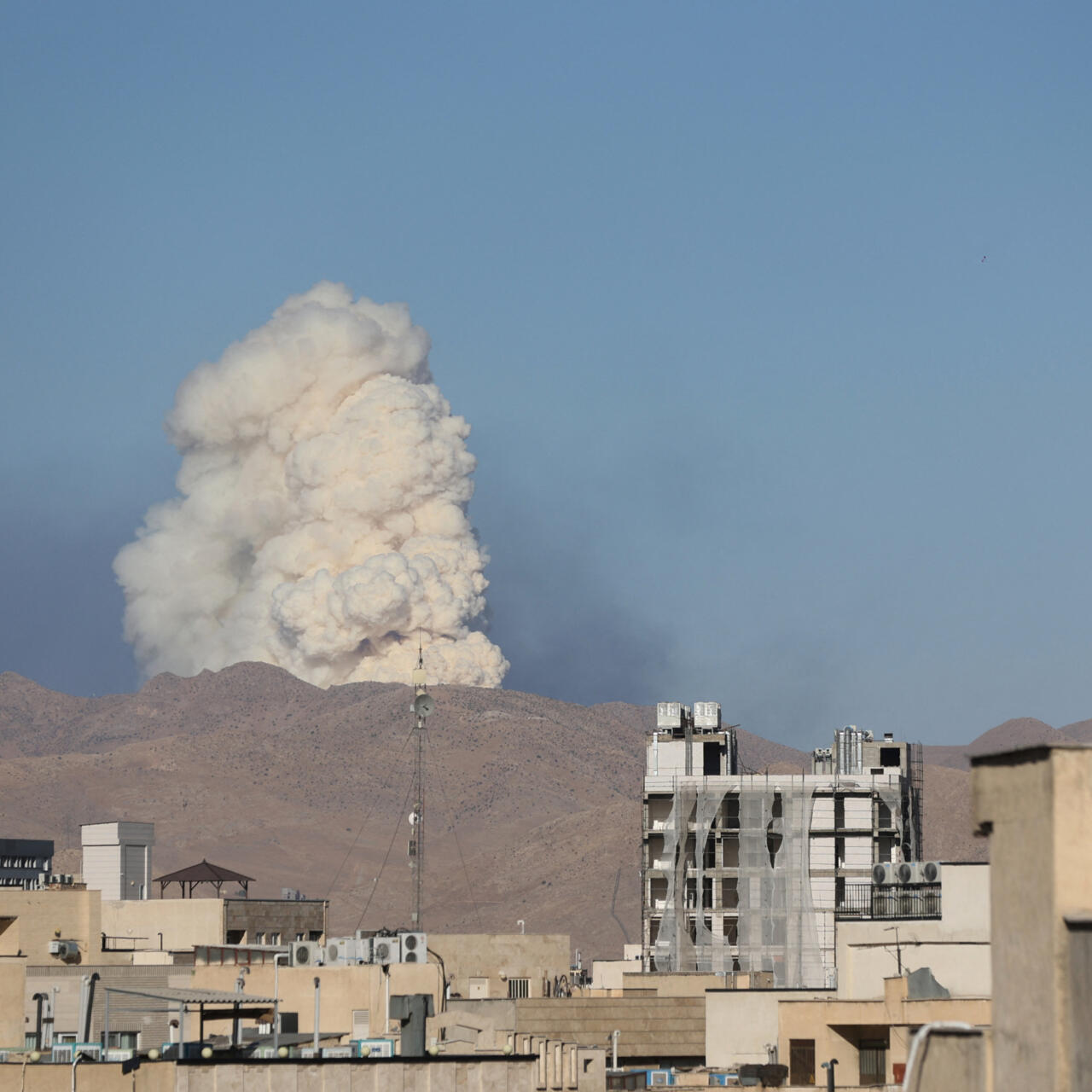 L’Iran déclare la guerre totale à l’Occident : Une escalade dramatique sans précédent