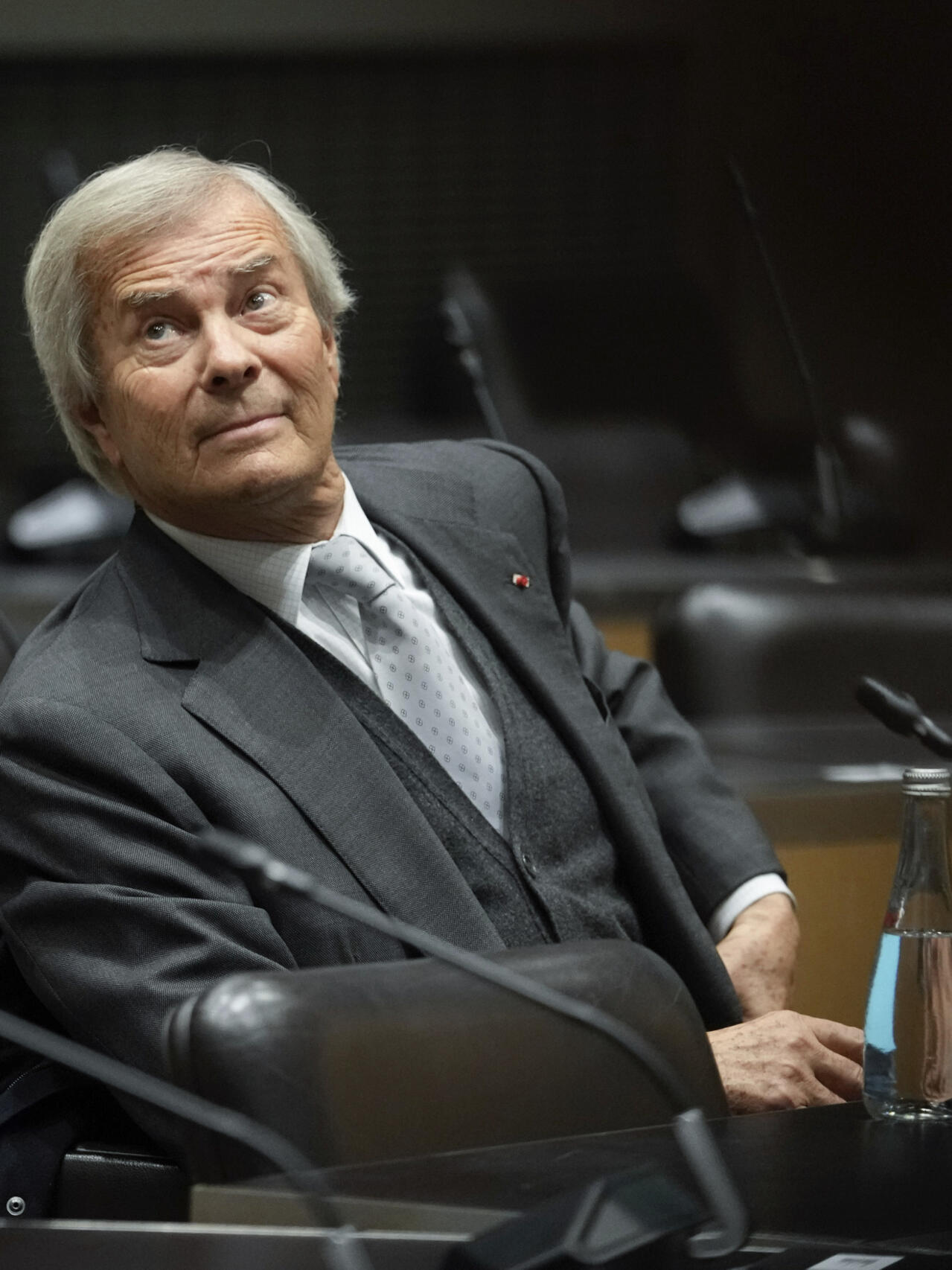 Une coalition inquiète s&rsquo;organise contre le pouvoir médiatique de Bolloré